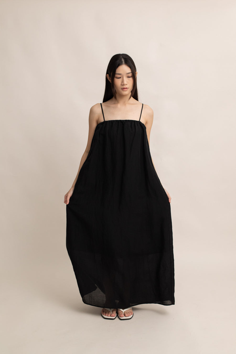 Clara Linen Maxi Dress