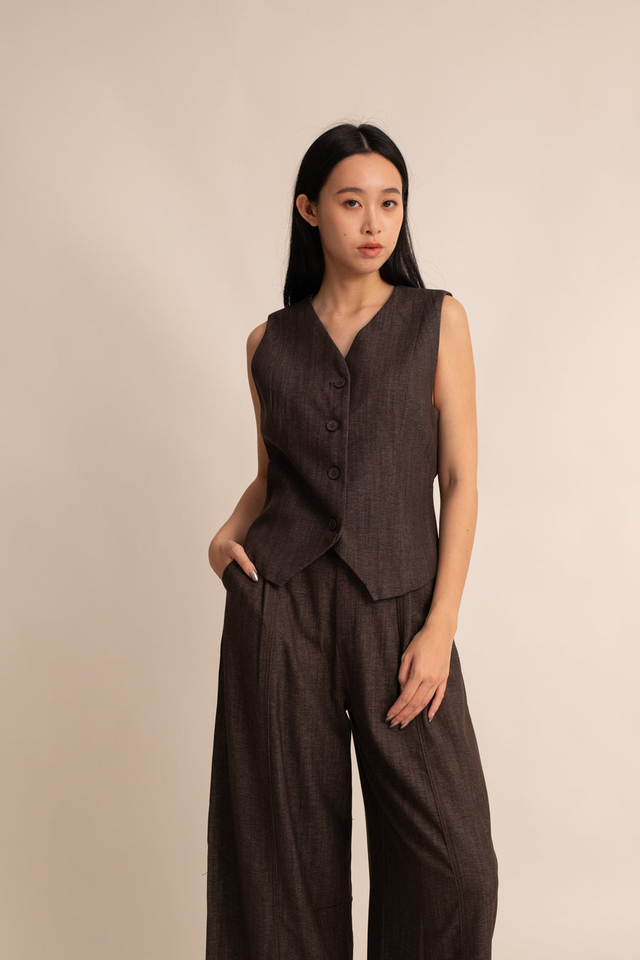 Varelle Linen Vest
