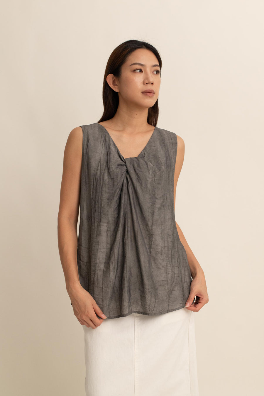 Delphine Knot Front Top