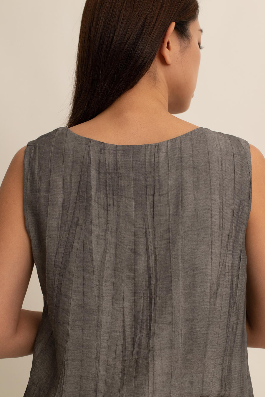 Delphine Knot Front Top