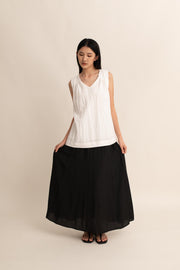 Solenne V-neck Pleated Top