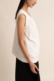 Solenne V-neck Pleated Top